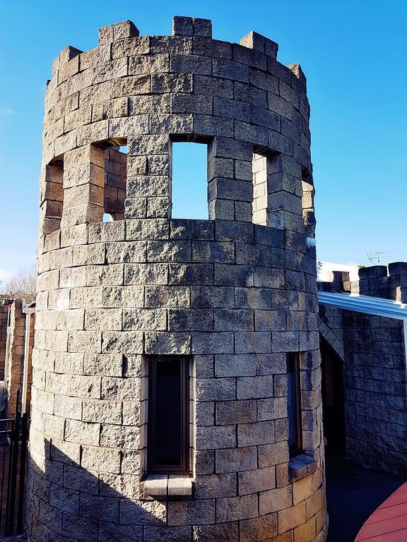 Unique Castle In Auckland Villa ภายนอก รูปภาพ